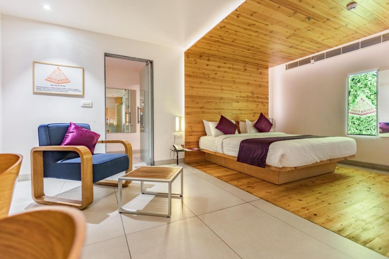 Hotel Aira Віджаявада Екстер'єр фото